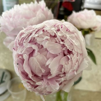 Sarah's Flowers - Florists Near Me - Fullerton, California