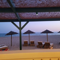 Demente - Beach view.