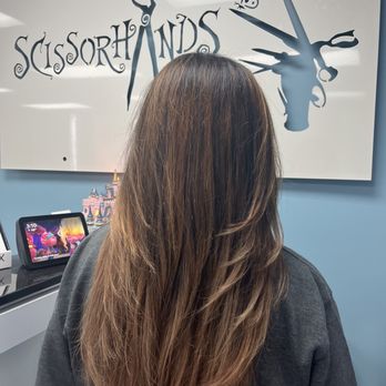 Scissorhands Salon - Layered Hairstyle - Hair Stylists Near Me - Davis, California Scissorhands Salon - Layered Hairstyle - Hair Stylists Near Me - Davis, California
