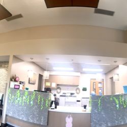 Treasure Valley Hospital - Lobby