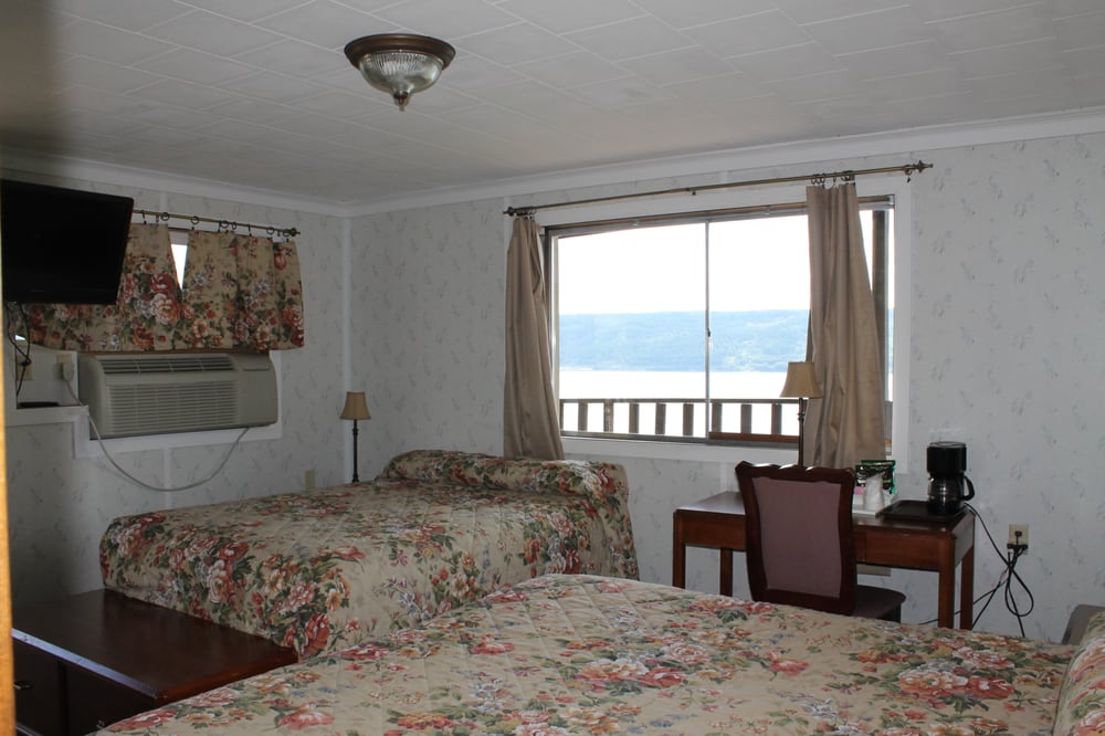 FINGER LAKE WATERFALL RESORT Updated September 2024 11 Photos