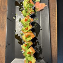 Toshiko Izakaya & Sushi Bar - Green Dragon Roll