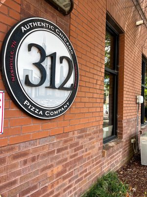 312 Pizza Company by null
