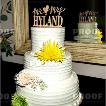 Lesley's Creative Cakes - Our wedding cake 11/5/16 - Bakeries Near Me - MESA, Arizona Lesley's Creative Cakes - Our wedding cake 11/5/16 - Bakeries Near Me - MESA, Arizona