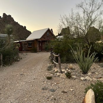 Ten Bits Ranch | Cowboy Inn - Town pics - Bed & Breakfast Near Me - Terlingua, Texas Ten Bits Ranch | Cowboy Inn - Town pics - Bed & Breakfast Near Me - Terlingua, Texas