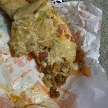 Taco Bell - Chalupa Supreme - Fast Food Near Me - Philadelphia, Pennsylvania Taco Bell - Chalupa Supreme - Fast Food Near Me - Philadelphia, Pennsylvania