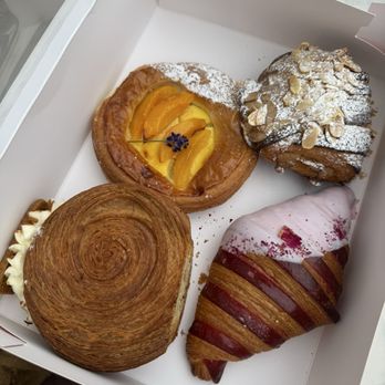 Parisien Gourmandises - Biscoff rolled croissant, raspberry croissant, almond chocolate and peach danish - Bakeries Near Me - San Diego, California Parisien Gourmandises - Biscoff rolled croissant, raspberry croissant, almond chocolate and peach danish - Bakeries Near Me - San Diego, California