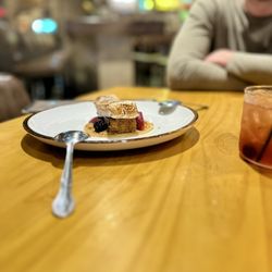 Guesthouse Tavern & Oyster - S'mores smoked dessert! 9/10. The only things that would have made it better would be a berry compote on top.