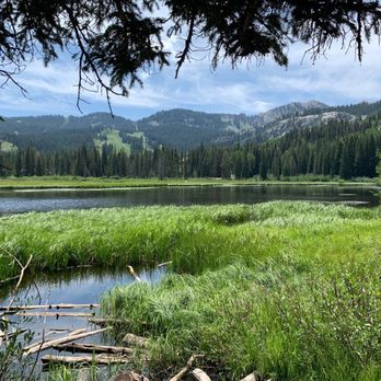 Silver Lake - Hiking Near Me - Brighton, Utah