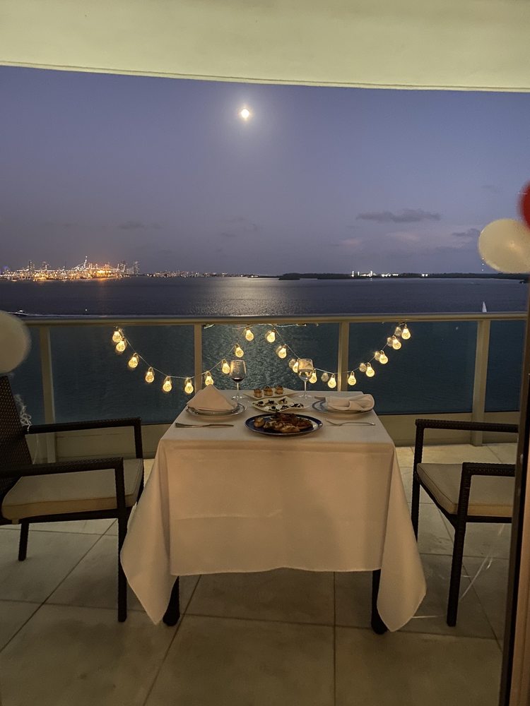 SILVER SPOON EVENTS Updated September 2024 12 Photos Miami Beach