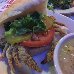 Softshell Crab Po'boy