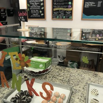 Les Amis Bake Shoppe - Cake balls - Desserts Near Me - Baton Rouge, Louisiana