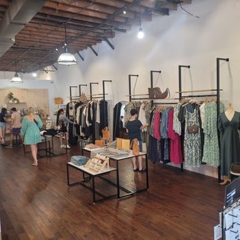 Rose & Lee - Clothing - Women's Clothing Near Me - Durham, North Carolina Rose & Lee - Clothing - Women's Clothing Near Me - Durham, North Carolina