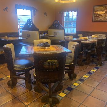 Mexico Lindo Restaurant - Interior - Mexican Near Me - Cape Coral, Florida Mexico Lindo Restaurant - Interior - Mexican Near Me - Cape Coral, Florida