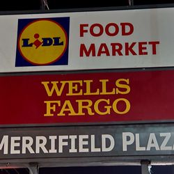 Merrifield Plaza