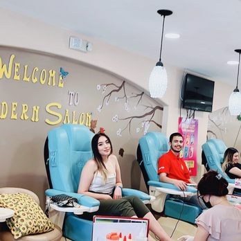 Modern Luxury Salon - Nail Salons Near Me - Santa Ana, California Modern Luxury Salon - Nail Salons Near Me - Santa Ana, California