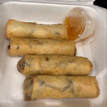 Mani Thai Cuisine - Egg rolls - Thai Near Me - Manteca, California