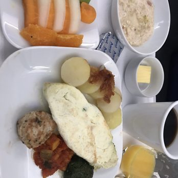 Lufthansa - Airlines Near Me - Berlin, BE