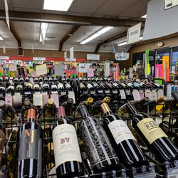 Decatur Package Store - Inside.