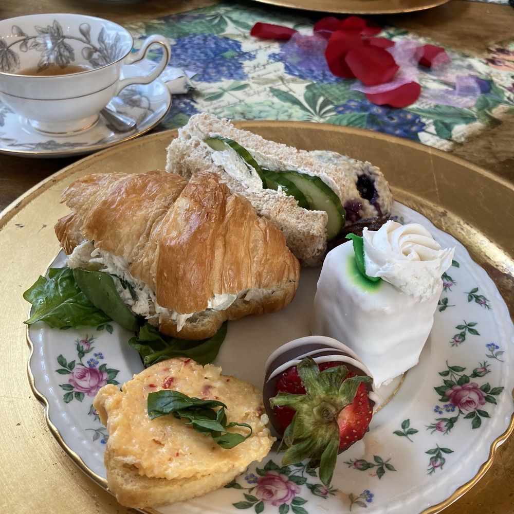 Sassafras Tea Room - Venues & Event Spaces Near Me - Greenwood, Indiana Sassafras Tea Room - Venues & Event Spaces Near Me - Greenwood, Indiana