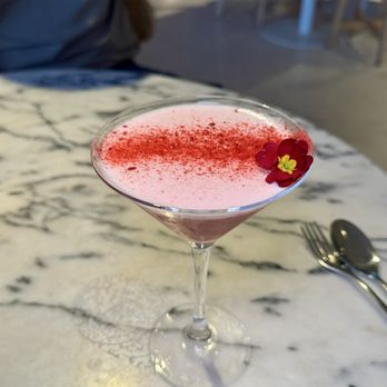 Zunzum Gastrobar - Cocktail - Restaurants Near Me - Lisbon, 11 Zunzum Gastrobar - Cocktail - Restaurants Near Me - Lisbon, 11