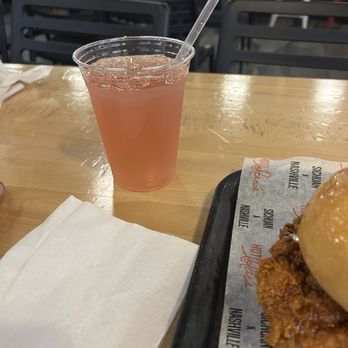Hot Lola’s - Lemonade - Chicken Shop Near Me - Arlington, Virginia Hot Lola’s - Lemonade - Chicken Shop Near Me - Arlington, Virginia