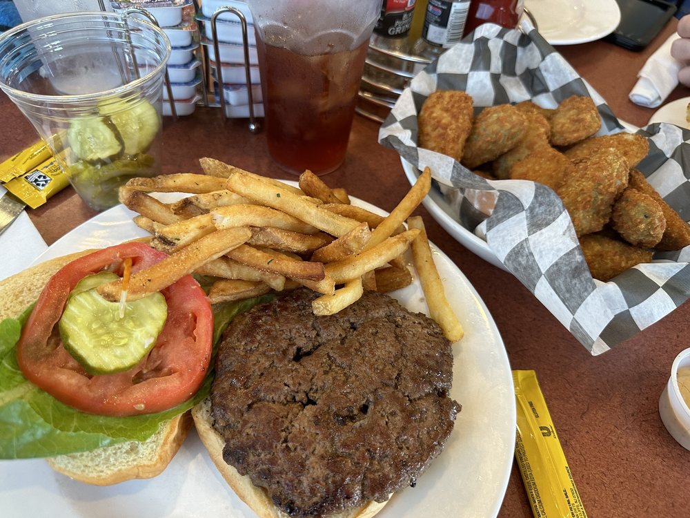Ocean Pointe Grille Image