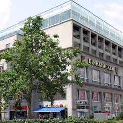 Dr. Frentz & Kollegen - Zahnarzt in Stuttgart - Stuttgart, Königstraße. Praxis im Hindenburgbau, direkt gegenüber Hauptbahnhof