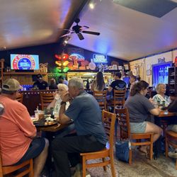 Blue Highway Pizza - Inside is small but comfortable