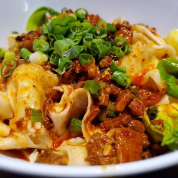 Golden Loong Restaurant - Hand pulled noodles - Chinese Near Me - Winnipeg, Manitoba Golden Loong Restaurant - Hand pulled noodles - Chinese Near Me - Winnipeg, Manitoba