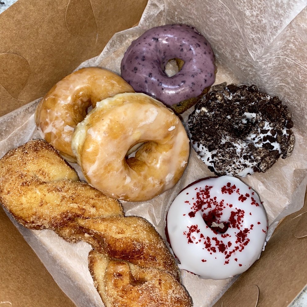 Carl's Donuts & Bakery - Our selections - Donuts Near Me - Avon, Indiana Carl's Donuts & Bakery - Our selections - Donuts Near Me - Avon, Indiana