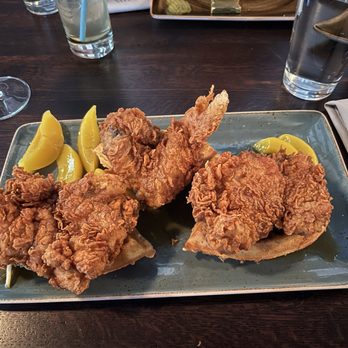 Handsome Hog - Chicken N Waffles - Southern Near Me - St Paul, Minnesota Handsome Hog - Chicken N Waffles - Southern Near Me - St Paul, Minnesota