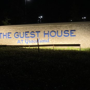 The Guest House At Graceland - Hotels Near Me - Memphis, Tennessee The Guest House At Graceland - Hotels Near Me - Memphis, Tennessee