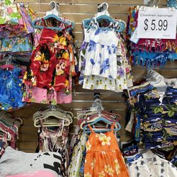 Lahaina Outlet Store - Lahaina Outlet Store. Outlets in Maui. Beach Towels. Affordable Hawaiian Outlet, Kids Clothes. Maui Souvenir Shop.Visit Lahaina Outlet Store