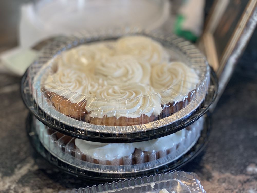 CUPCAKES AND KISSES OWOSSO Updated July 2024 12 Photos 1009 W