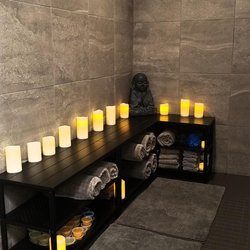 Studio 1250 Spa - Aquatherapy Room entrance