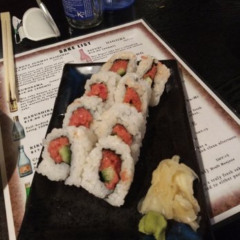 Iccho Restaurant - Spicy tuna roll excellent - Sushi Bars Near Me - Torrance, California