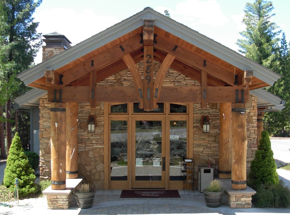 LAKE ALMANOR RENTAL PROPERTIES 289 Clifford Dr, Lake Almanor, California Vacation Rentals