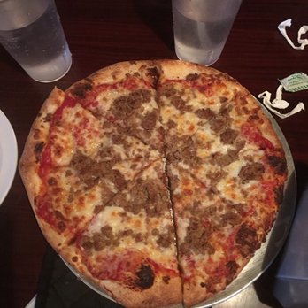 Idyllwild Pizza - small sausage pizza - Pizza Near Me - Idyllwild, California