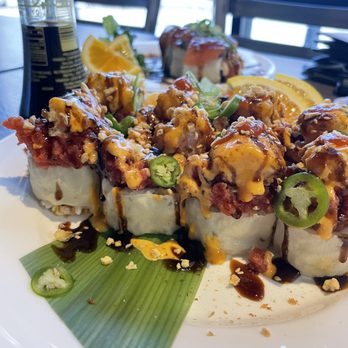 Bluemaki Sushi - Sapporo, Hot Night, Habanero Melt, Seared Rainbow, Heart Attack. - Sushi Bars Near Me - Palmdale, California Bluemaki Sushi - Sapporo, Hot Night, Habanero Melt, Seared Rainbow, Heart Attack. - Sushi Bars Near Me - Palmdale, California