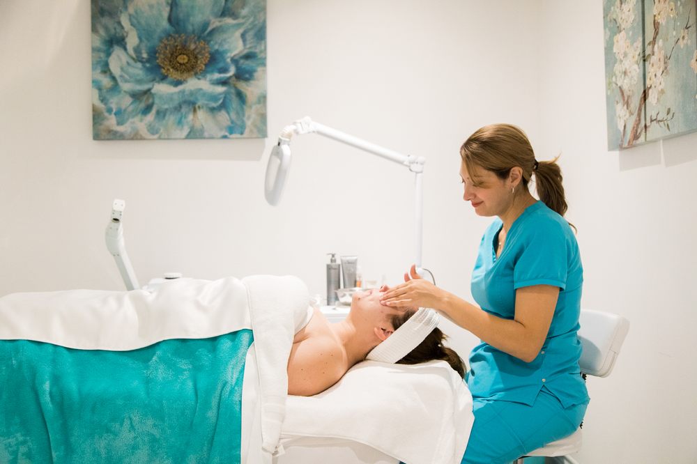 Serenity Med Spa and Wellness Logo