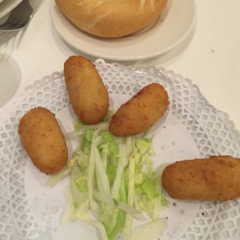 La Reserva del Pastor - Croquetas yummy!!! - Spanish Near Me - Málaga, Massachusetts