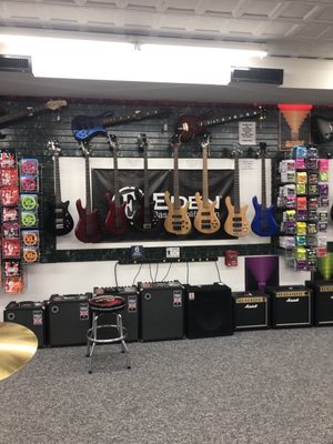 Trojan City Music, 106 E Main St, Troy, OH 45373, US - MapQuest Trojan City Music, 106 E Main St, Troy, OH 45373, US - MapQuest