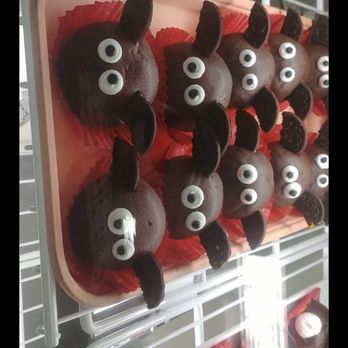 El Bolillo Bakery - Bakeries Near Me - Pasadena, Texas El Bolillo Bakery - Bakeries Near Me - Pasadena, Texas