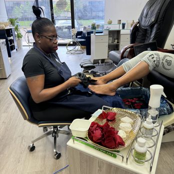 Thee Pedicure Parlor - Nail Salons Near Me - Houston, Texas Thee Pedicure Parlor - Nail Salons Near Me - Houston, Texas