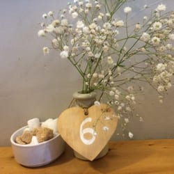 Dil and the Bear - It's an "order at the counter after you've found a table system" so remember your table numbers