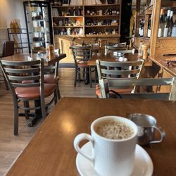 R Farmers' Market & Kitchen