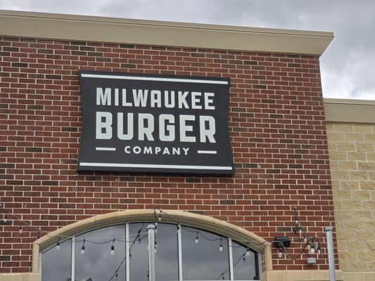 Milwaukee Burger Company - Pleasant Prairie by null