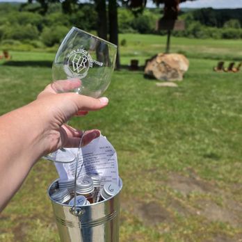 Hawk Ridge Winery - Wineries Near Me - Watertown, Connecticut Hawk Ridge Winery - Wineries Near Me - Watertown, Connecticut