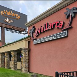 El Vallarta Mexican Restaurant & Cantina - Front entrance